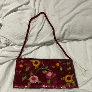 Moyna vintage raspberry floral beaded bag NWT perfect condition 10”x5” dimension